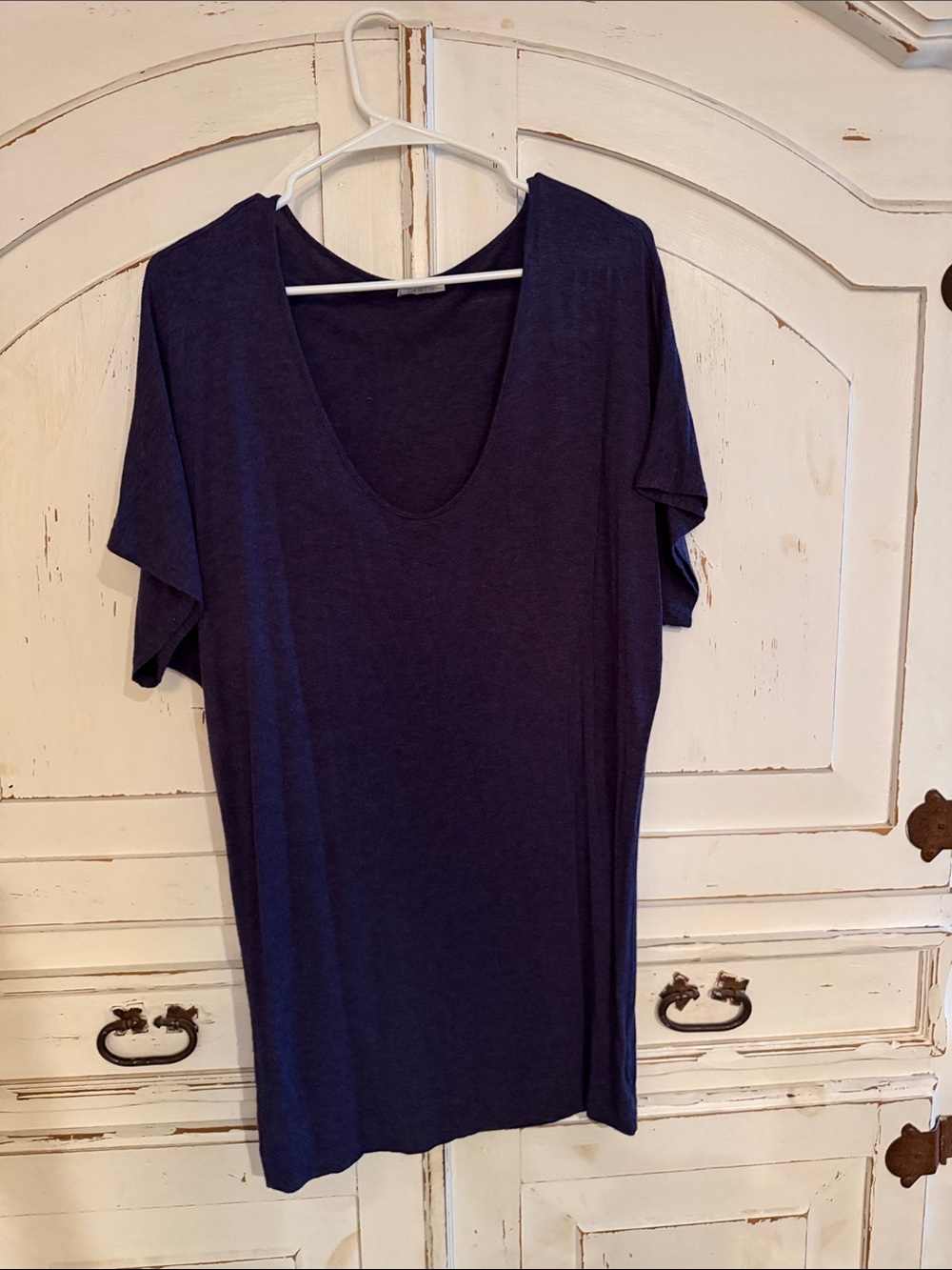 Deep Scoop Neck Short Sleeve Tunic in purple